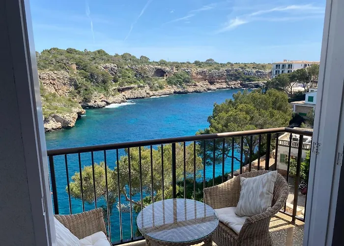 Hostal Restaurante Cala